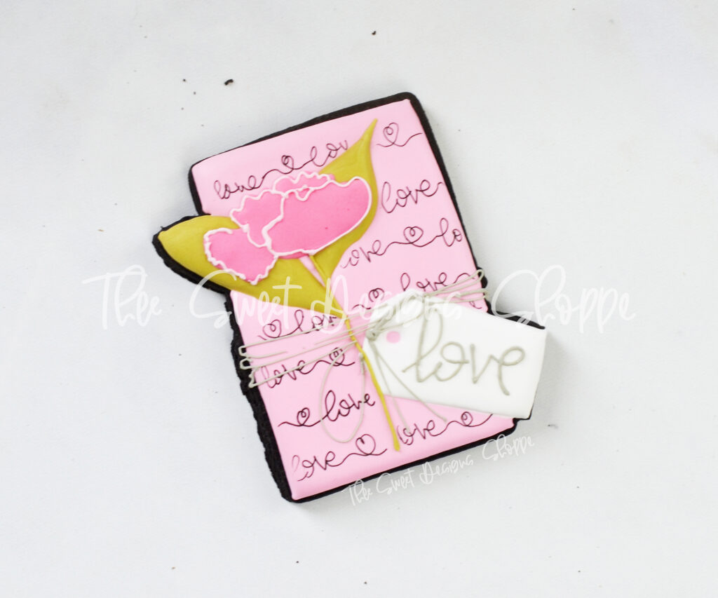Floral Present with Tag from the Valentine's 2020 cooke cutter collection from The Sweet Designs Shoppe 
